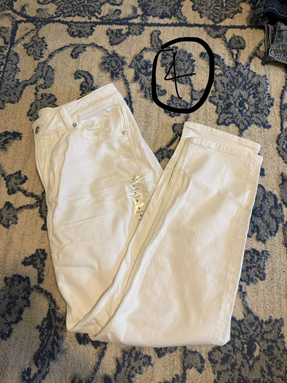American Eagle Outfitters White Straight-Leg Jeans